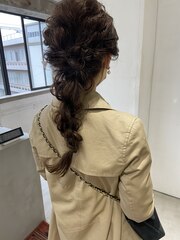 【SOCO】結婚式およばれヘアアレンジ