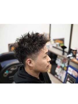 リヴ ヘアワークス(LiVE HAIR WORKS) 虎杖悠仁style