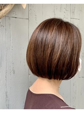 クオリア(QUALIA) 30代40代50万【大人ミニボブ】簡単スタイリング♪髪質改善/柏