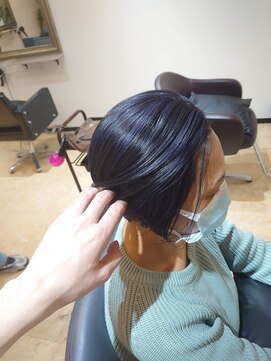 アヤメ(ayame) ブルーハイライトグラデーションショート【東久留米】2