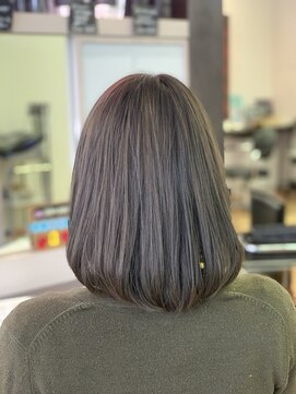 フレンズ 環状通東店(friend's) カーキベージュ ミディアムボブ 3