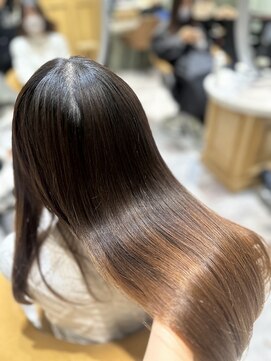 ロンド ロビン 栄(Lond robin) 【Lond robin】清水 美冴　酸性縮毛矯正/髪質改善/艶髪