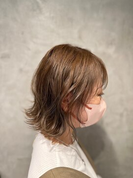 リオン(RION) ミディアムボブ