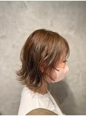 ミディアムボブ
