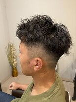 エルモ(ELMO)&nbsp;夏らしいパーマ＊スッキリと刈り上げスタイルにピッタリです＊