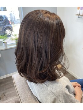 ベル ヘアアンドヘッドスパ(Belle Hair&Head spa) 内巻きミディアム