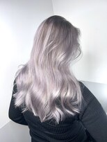 ホワイトシルバーバレイヤージュ