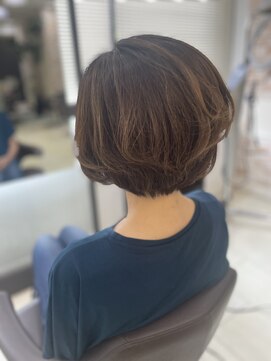 マニッシュ 三鷹駅前店 ふんわり大人グラボブ×イエローベージュ