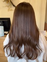 イーズヒュウ(ease HUE.)&nbsp;透け感たっぷりの透明感カラーブラウン