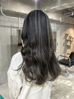 ラック(LUCK)&nbsp;シルバーハイライト/船橋/くすみベージュ/細めハイライト