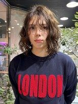 ヘアーアンドメイク ビス(HAIR&MAKE bis) ドライな質感×海外風パーマスタイル【kotomi】