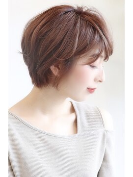 アイ(I.) 【 Ｉ. 】30代からのナチュラル前下がりショートボブ　川口