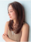 セミディモテ髪サイドバング小顔カット外ハネボブワンカール