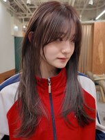 ノイカーム(noi Calm) 顔周りレイヤーカットくびれヘアミルクティーベージュカラー