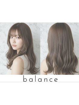 ただ髪を整えるだけじゃない、“感性も磨かれる場所”。センスある空間と似合わせ技術が、選ばれる理由。