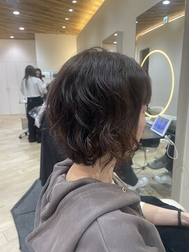 アーチバイケンジ(arch by kenje) ふんわりショートボブ×パーマ