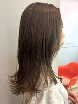 アトリエ タキ(atelier.taki)&nbsp;セミロング 外ハネミディアム 髪質改善 艶髪 ショコラベージュ