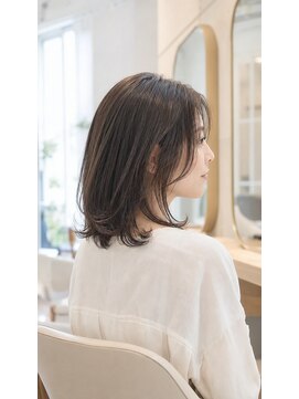 フィールヘアー 樟葉店(Feel hair) 艶感ダークグレージュ×大人ミディアムレイヤー