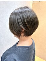 シーインフィニート 清澄白河 現代美術館MOT前店(C∞)&nbsp;前下がりレイヤーショート/オリーブグレージュ