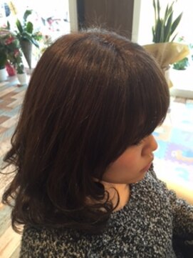 ジラフヘアー(Giraffe HAIR) ミディアムボブ