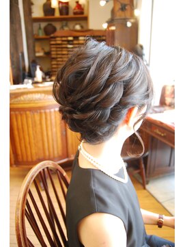 ベル(BELL) 大人アップスタイル 【BELL桜新町/用賀】