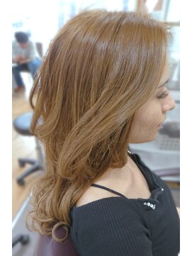 トゥエンティーフォー 泉大津店(24) 女度アップ間違いなし！？最新エクステでボリュームプラス！