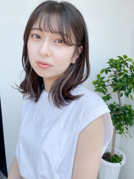 ヘアープレイス ヴィブ(hair place VIVE) 透明感のあるイヤリングカラーふんわりミディ