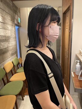 ジーナ 福岡天神(Zina) インナーカラー ダークグレー×ピンク