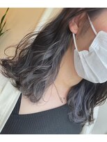 エンレイ(enRei)&nbsp;大人かわいいゆるふわミディインナーカラーダークブルージュ小顔