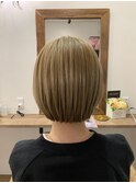 サンドベージュカラー