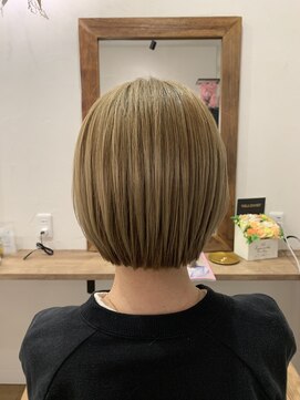リアン(Lien) サンドベージュカラー