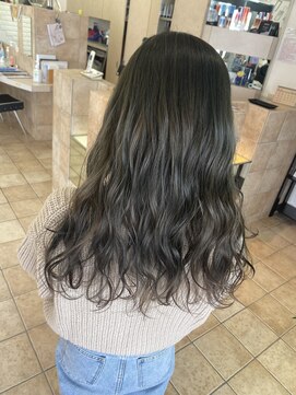 ベニ 仙台柳生店(BENI) オリーブブラウン