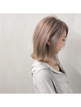 タグ(#tag) #ミルクティーグレー×外はねボブ