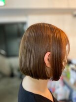オリオリ ネイ(oli-oli ne'i)&nbsp;切りっぱなし小顔ボブ/ニュアンスカラー/ミルクティーベージュ
