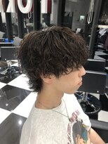 オーシャントーキョー(OCEAN TOKYO) ツイスパマッシュ(刈り上げツーブロック黒髪パーマ)