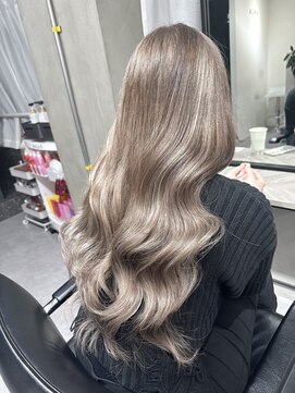 アルマバイロサ(ALMA by ROSA) ミルクティーベージュ×シールエクステ/担当rui