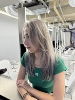 ヴァイス 新宿店(VAICE)&nbsp;レイヤーカット×ホワイトグレージュ