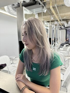 ヴァイス 新宿店(VAICE) レイヤーカット×ホワイトグレージュ