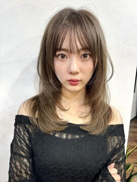 リコバイアフロート(riko by afloat) レイヤーカット/ウルフレイヤーロング/オリーブベージュ