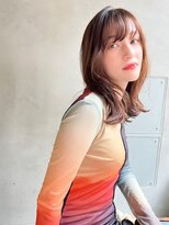 メーヴェ(Mowen) mowen レイヤーカット　外はね　ブラウン系カラー