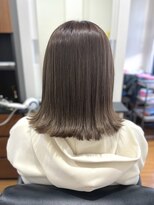 ウィッシュクエルポ 今本店(wish cuerpo)&nbsp;くすみカラー×艶感、最旬クールボブ