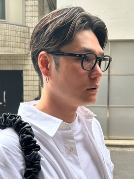 サロン ハナノ(Salon Hanano) ハイライト抜きっぱなしカラーフェザーパーマセンターパート