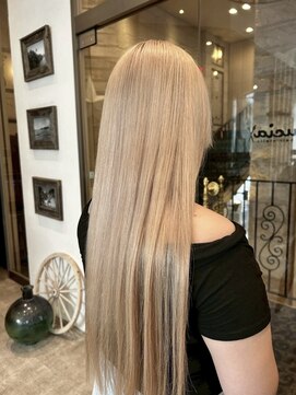 ルチア ヘア ステラ 京都店(Lucia hair stella) 髪質改善/イルミナカラー/縮毛矯正/学割U24/京都/河原町