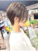 大人可愛いショートヘア ナチュラルブラウン 30代40代50代60代