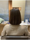 ツヤとまとまりがいいワンレンボブスタイル 