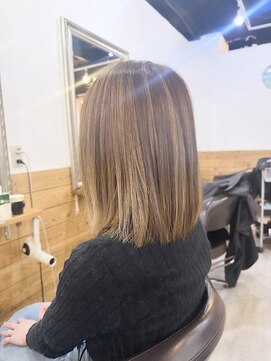 ヘリア(HELIA) 【ナチュラルバレイヤージュ】