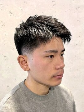 ワンワンオー バーバーショップ 長浜店(@110 BARBER SHOP) フェードショート フェードスパイキーメンズ