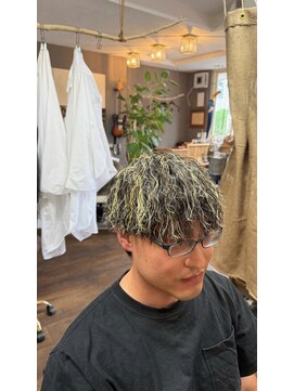 ギルド(Guild) メンズパーマ　ツイストスパイラル　メッシュ