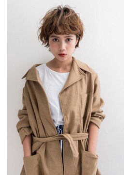 エニイ(ANY) 耳かけマッシュショート