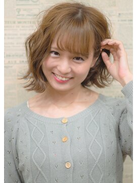 ベルナ(BELUNA) ゆるふわシフォン外ハネミディ☆3